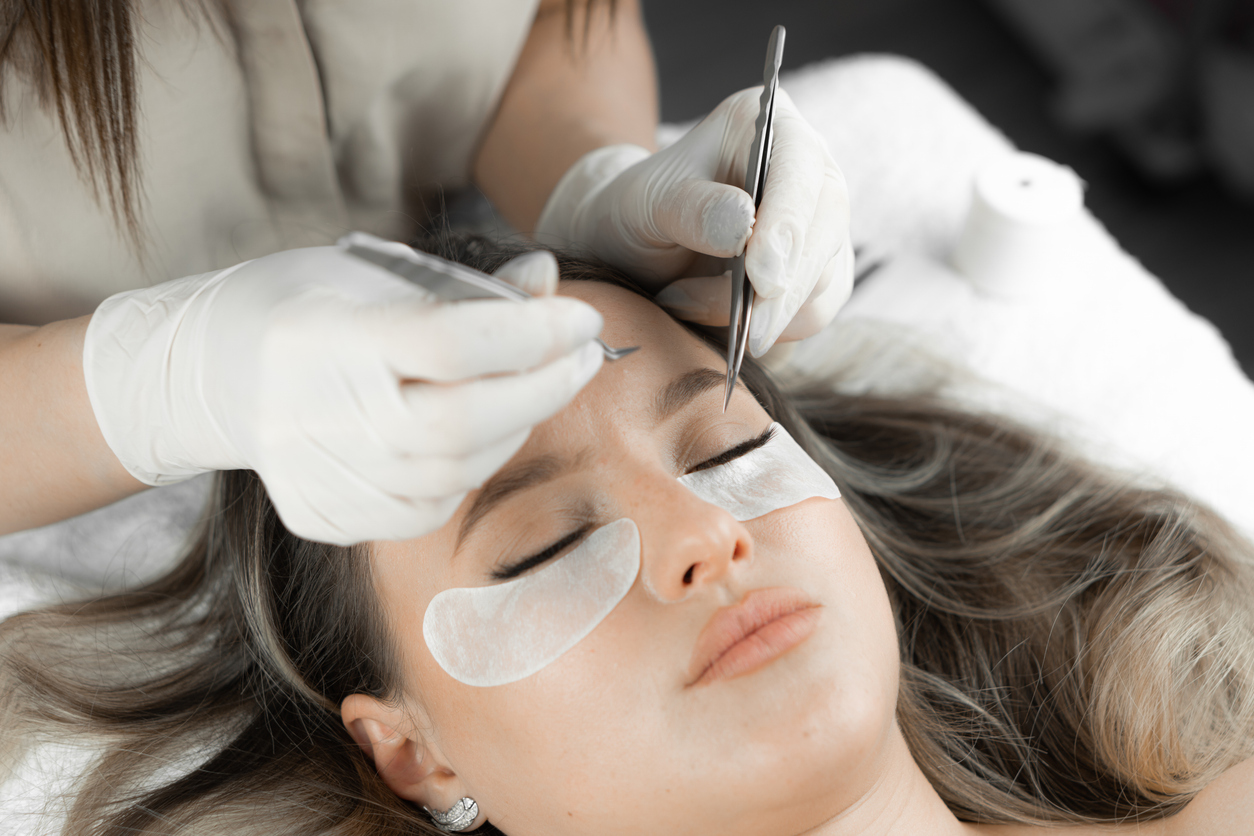 eyelash extension training