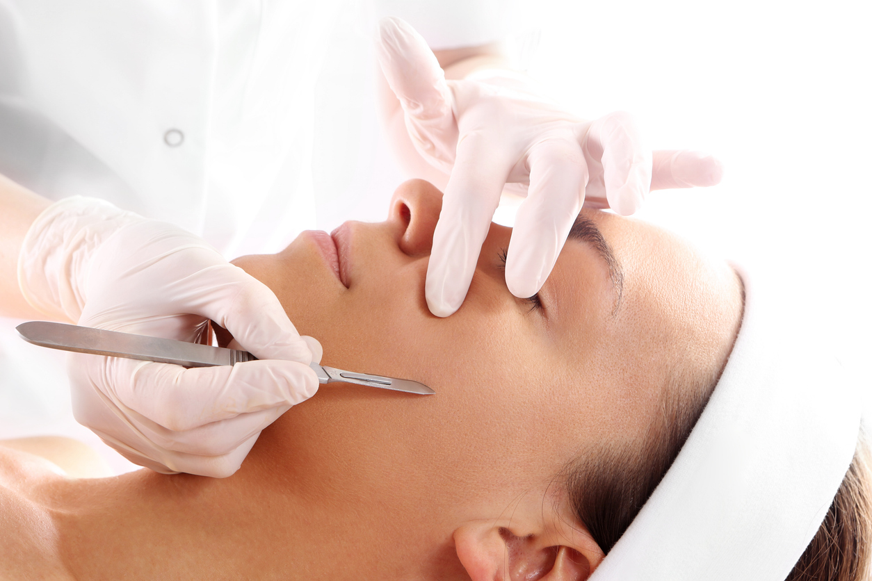 Dermaplaning Courses